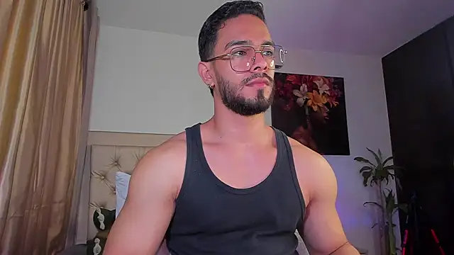 Snapshot of Josseph1_ chatting on March 7, 2:46 am Josseph1 online show from March 7, 2:46 am