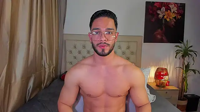 Snapshot of Josseph1_ chatting on March 15, 4:35 am Josseph1 online show from March 15, 4:35 am