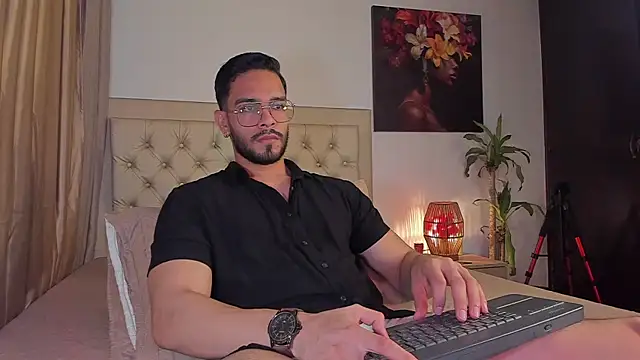 Snapshot of Josseph1_ chatting on March 18, 11:31 pm Josseph1 online show from March 18, 11:31 pm