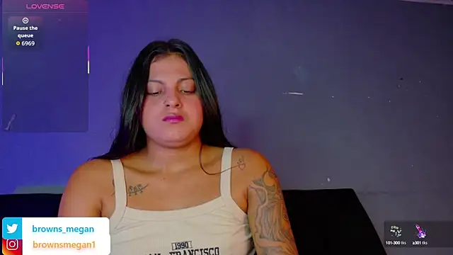 Snapshot of Megan_browns1 chatting on September 30, 2:11 pm Megan browns1 online show from September 30, 2:11 pm