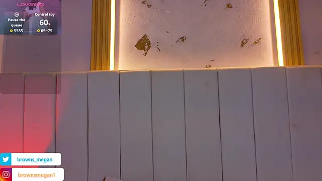 Megan browns1 online show from April 16, 1:12 pm