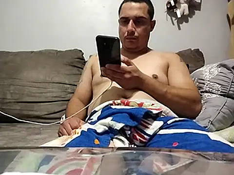 thickcocklatino online show from October 25, 12:29 am