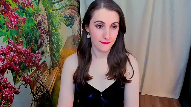 Snapshot of I-JUST-I chatting on December 31, 7:31 am I-JUST-I online show from December 31, 7:31 am