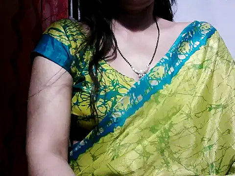 Snapshot of RukminiNew chatting on April 19, 6:10 pm RukminiNew online show from April 19, 6:10 pm