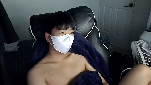 dlgkdla123 online show from April 18, 10:08 am