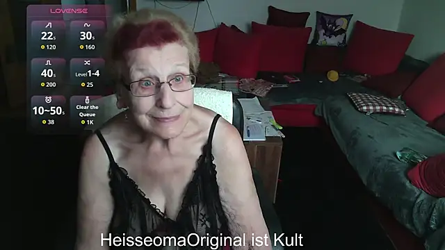 HeisseomaOriginal online show from September 24, 7:23 am