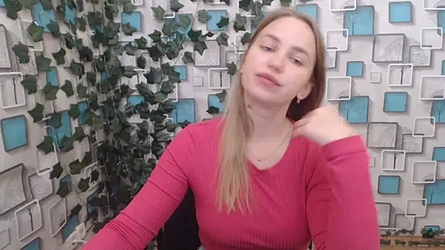Snapshot of klerkarina chatting on October 5, 4:55 am klerkarina online show from October 5, 4:55 am