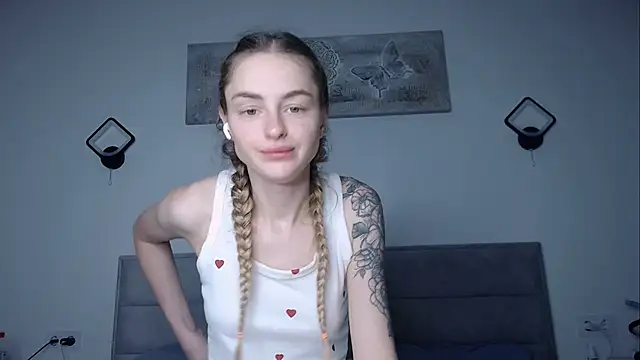 Snapshot of RIta_orr chatting on December 1, 8:52 am RIta orr online show from December 1, 8:52 am