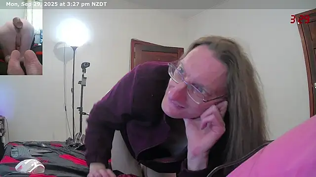 Snapshot of CDAdalyn chatting on September 29, 2:27 am CDAdalyn online show from September 29, 2:27 am