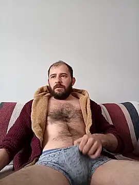 Snapshot of NiiiRvaNaa chatting on October 14, 5:41 am NiiiRvaNaa online show from October 14, 5:41 am