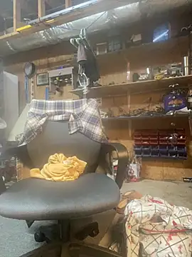 ththotmomma online show from February 1, 7:18 am