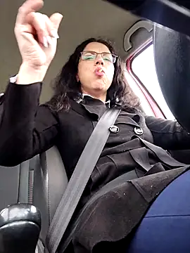 SquirtyMellissaLabia online show from April 11, 11:25 am