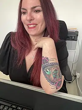 Snapshot of LunaMoongirl chatting on March 17, 2:23 pm LunaMoongirl online show from March 17, 2:23 pm