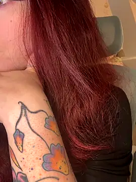 Snapshot of LunaMoongirl chatting on November 20, 5:45 pm LunaMoongirl online show from November 20, 5:45 pm