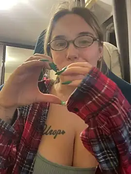 Sandra SW  online show from February 17, 7:53 pm