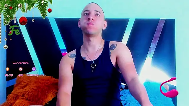 Snapshot of petter_coleman_ chatting on December 1, 9:37 pm petter coleman online show from December 1, 9:37 pm