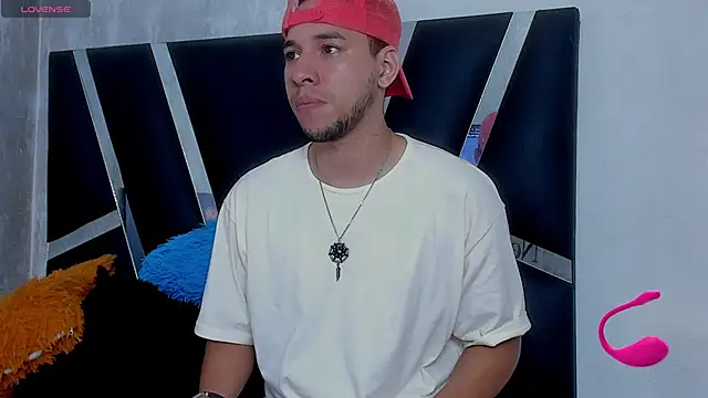 Snapshot of petter_coleman_ chatting on January 12, 5:34 am petter coleman online show from January 12, 5:34 am