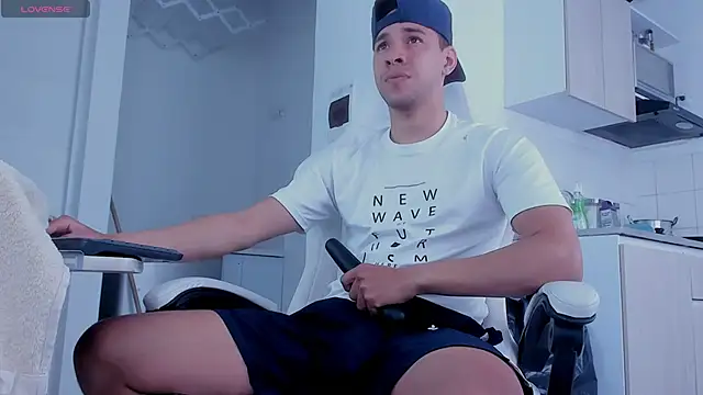 Snapshot of petter_coleman_ chatting on February 21, 5:20 pm petter coleman online show from February 21, 5:20 pm