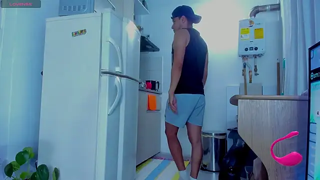 Snapshot of petter_coleman_ chatting on March 6, 9:25 am petter coleman online show from March 6, 9:25 am