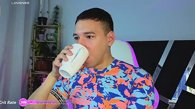 Snapshot of petter_coleman_ chatting on November 5, 2:28 pm petter coleman online show from November 5, 2:28 pm