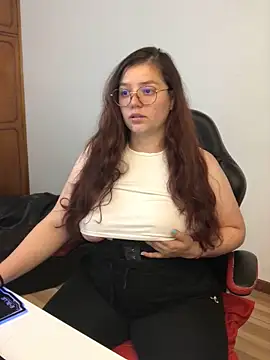 kayortiiz online show from February 22, 12:12 am