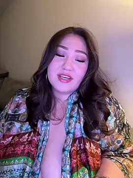 Snapshot of RosieDixx chatting on December 21, 4:30 am RosieDixx online show from December 21, 4:30 am