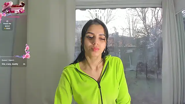 Sarabecker online show from March 5, 9:49 am