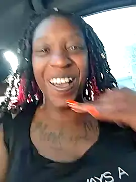 Snapshot of markquanna chatting on October 7, 4:37 pm markquanna online show from October 7, 4:37 pm