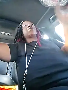 Snapshot of markquanna chatting on October 20, 5:35 pm markquanna online show from October 20, 5:35 pm