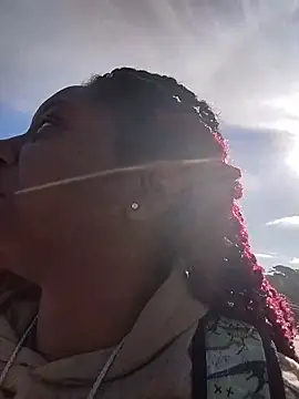 Snapshot of markquanna chatting on November 4, 5:23 pm markquanna online show from November 4, 5:23 pm