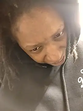 markquanna online show from January 12, 10:26 pm