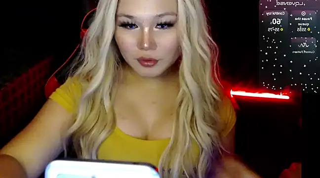 stacey wills44 online show from January 24, 2:19 pm