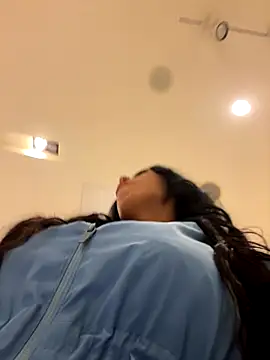 CrazzyChicks online show from September 20, 6:14 am