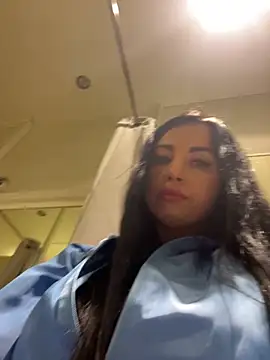 CrazzyChicks online show from September 21, 7:10 am