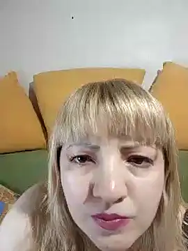 stefanyharper16 online show from September 11, 4:18 pm