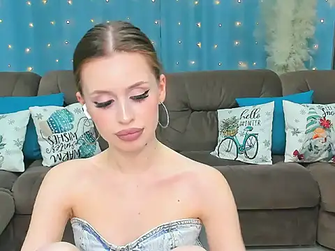  Sweet  Cherry  online show from December 15, 9:20 pm