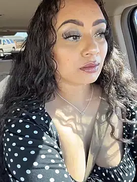 CarmelaAnthony online show from February 12, 6:36 pm