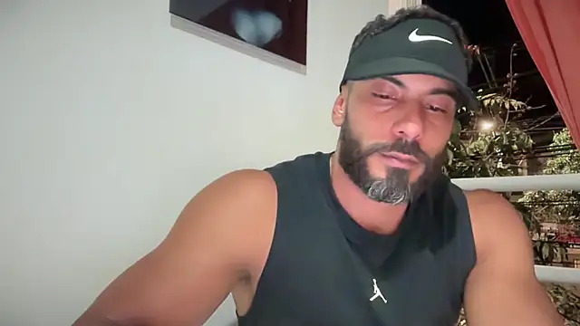 romeolovedark online show from September 12, 4:12 am