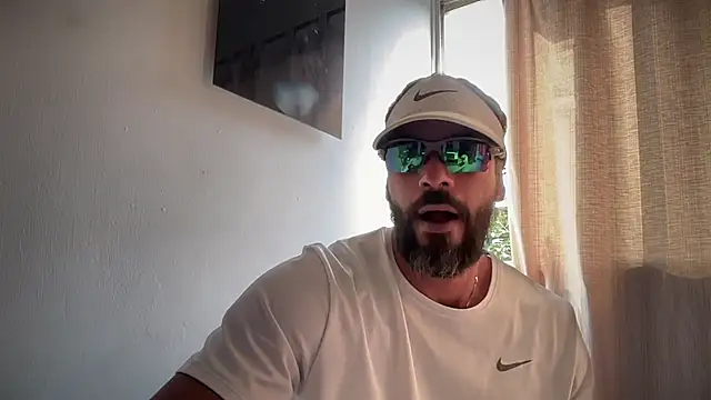 romeolovedark online show from December 20, 7:21 pm