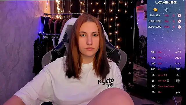 Snapshot of dj_eban_ chatting on December 20, 12:49 pm dj eban online show from December 20, 12:49 pm