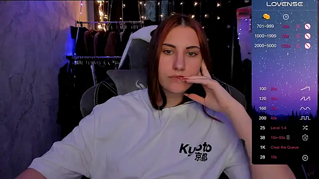 Snapshot of dj_eban_ chatting on December 21, 5:03 am dj eban online show from December 21, 5:03 am