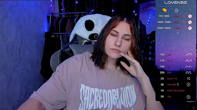 Snapshot of dj_eban_ chatting on January 11, 2:09 am dj eban online show from January 11, 2:09 am