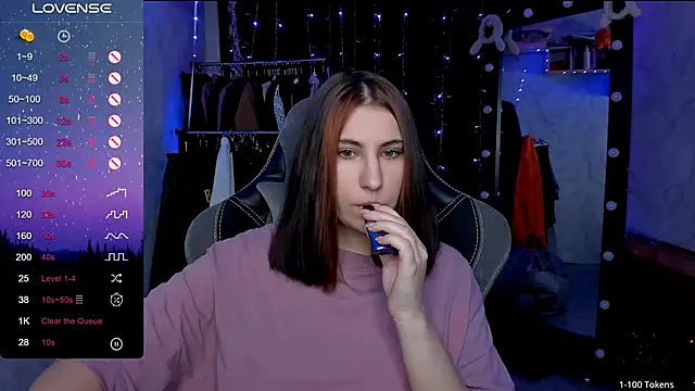 Snapshot of dj_eban_ chatting on January 20, 2:43 am dj eban online show from January 20, 2:43 am