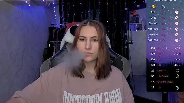 Snapshot of dj_eban_ chatting on February 9, 2:28 am dj eban online show from February 9, 2:28 am