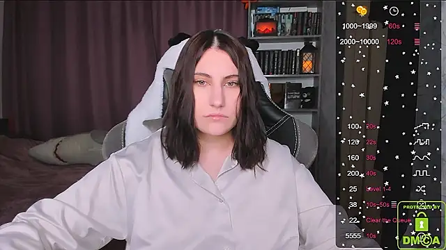 Snapshot of dj_eban_ chatting on February 8, 2:53 pm dj eban online show from February 8, 2:53 pm