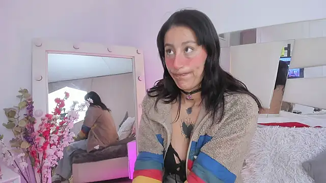 Mariana Joness online show from November 27, 2:24 am