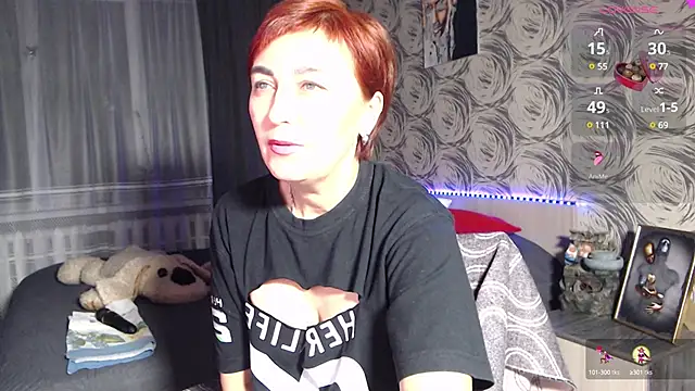 Snapshot of SofiaBlaze chatting on December 17, 4:01 am SofiaBlaze online show from December 17, 4:01 am