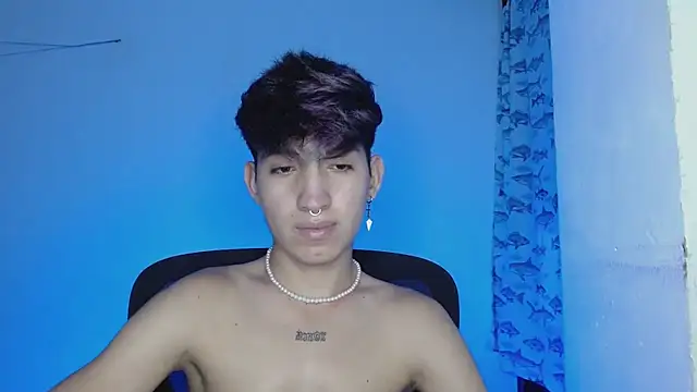 littlextreme online show from March 1, 9:51 am