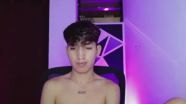 littlextreme online show from March 15, 6:03 am