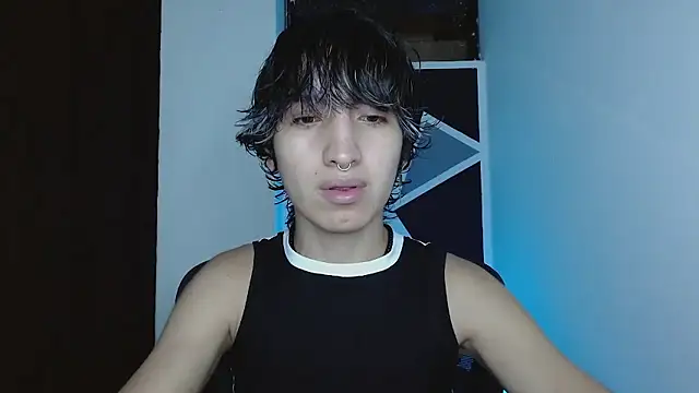 littlextreme online show from January 12, 2:28 am